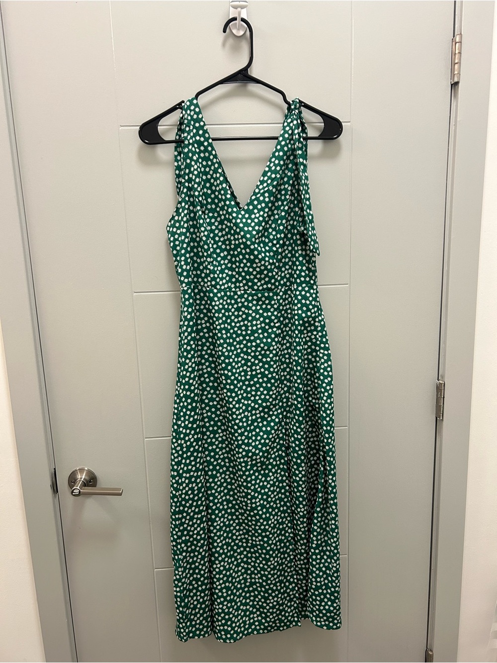Green Floral Maxi Midi Dress Small Tie Strap V Neck Boho Cottagecore Summer